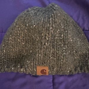 Never worn carhartt beanie